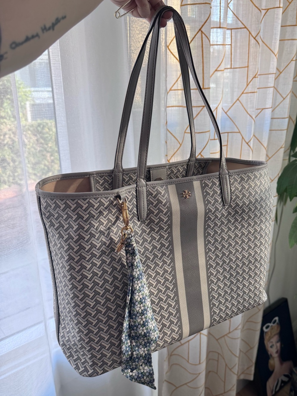 Tory Burch essential tote